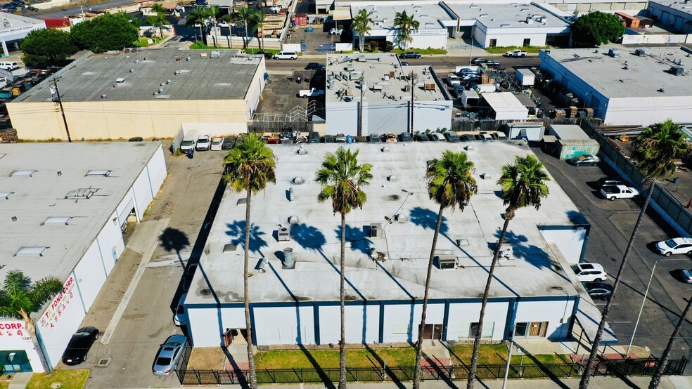 More Photos Of 13902 West St, Garden Grove Warehouse For Lease