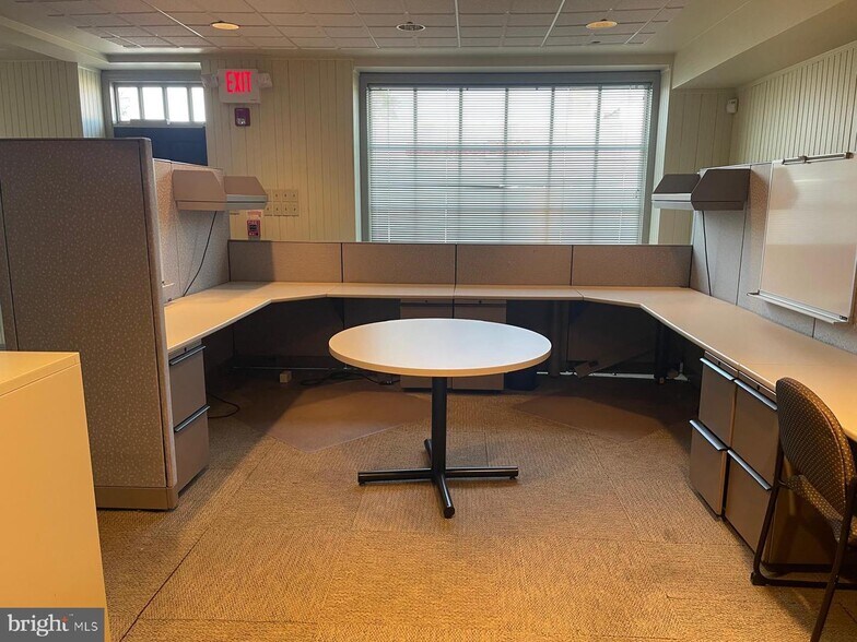 More Photos Of 106 York Rd, Jenkintown Office Residential For Sale