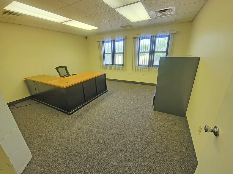 More Photos Of 37 Mill Creek, East Stroudsburg Office For Lease