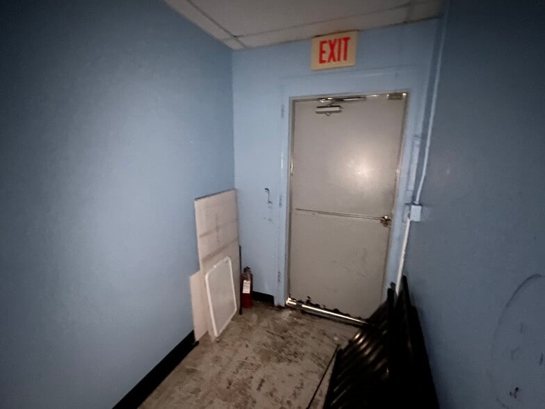 More Photos Of 5200-5322 Pearl St, Jacksonville Unknown For Lease