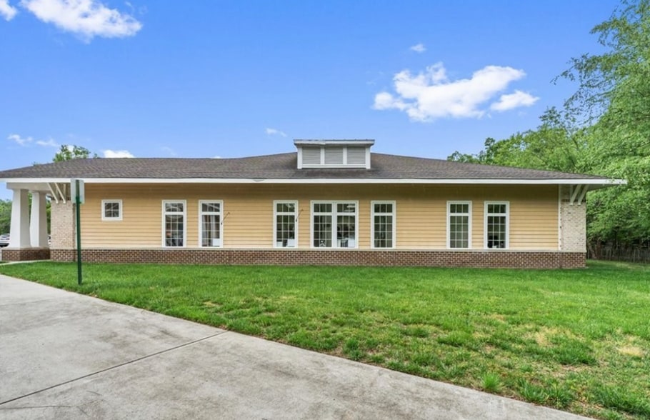 More Photos Of 2330 Colony Crossing Pl, Midlothian Medical For Sale