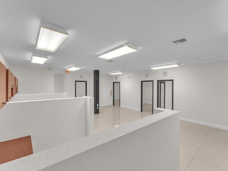 More Photos Of 2470 NW 102nd Pl, Doral Storefront Retail Office For Sale