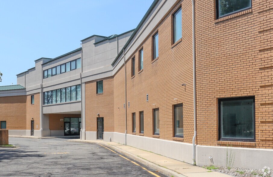 Primary Photo Of 599 Route 37 W, Toms River Medical For Lease