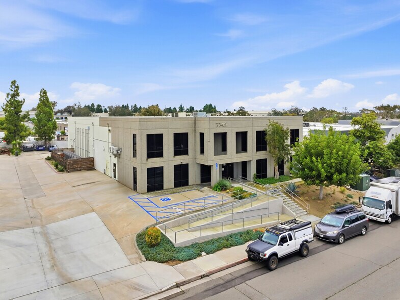 More Photos Of 7745 Arjons Dr, San Diego Light Manufacturing For Sale