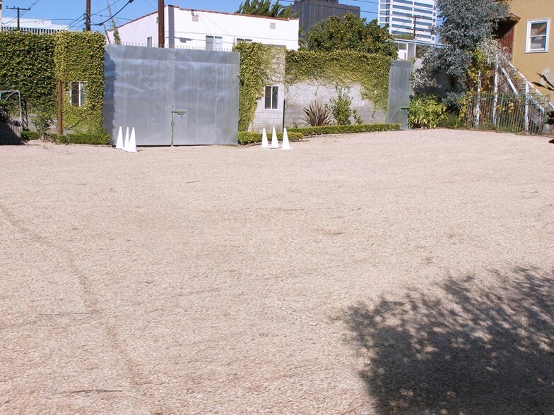 More Photos Of 3115-3125 Santa Monica Blvd, Santa Monica Storefront Retail Office For Sale