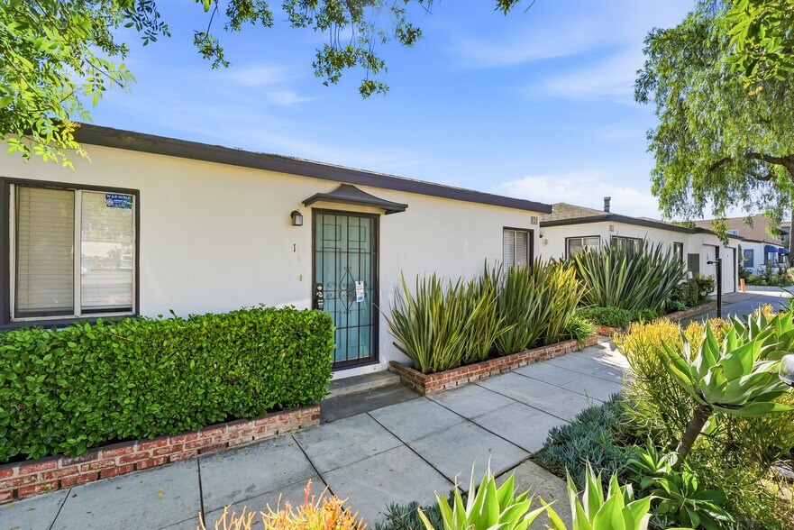 More Photos Of 924 Termino Ave, Long Beach Apartments For Sale