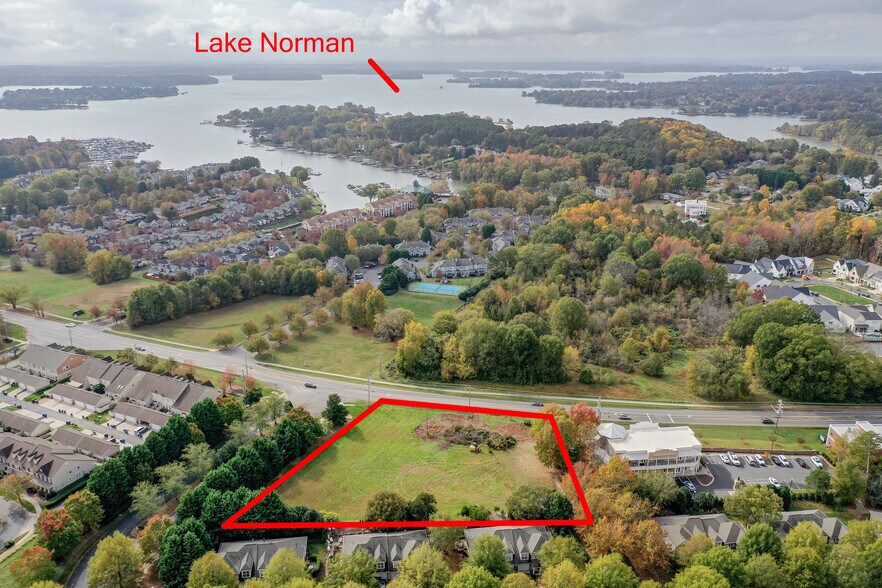 More Photos Of 18620 W Catawba Ave, Cornelius Office Residential For Sale