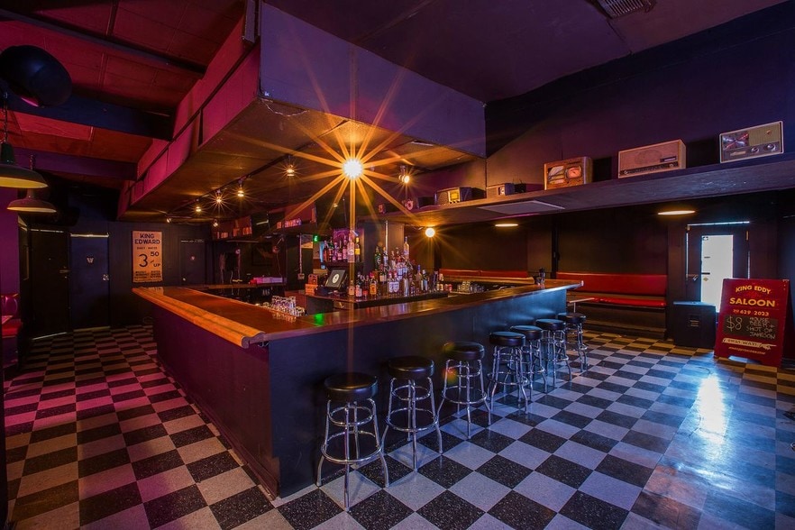 Primary Photo Of 129 E 5th St, Los Angeles General Retail For Lease
