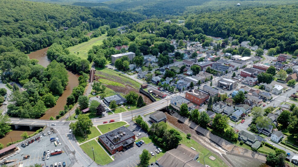 More Photos Of 121 Main Ave, Hawley General Retail For Sale