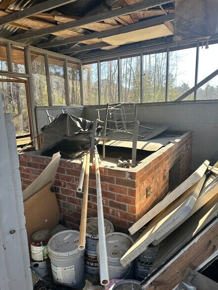 More Photos Of 1030 Dry Branch Rd, Hopkins General Retail For Sale