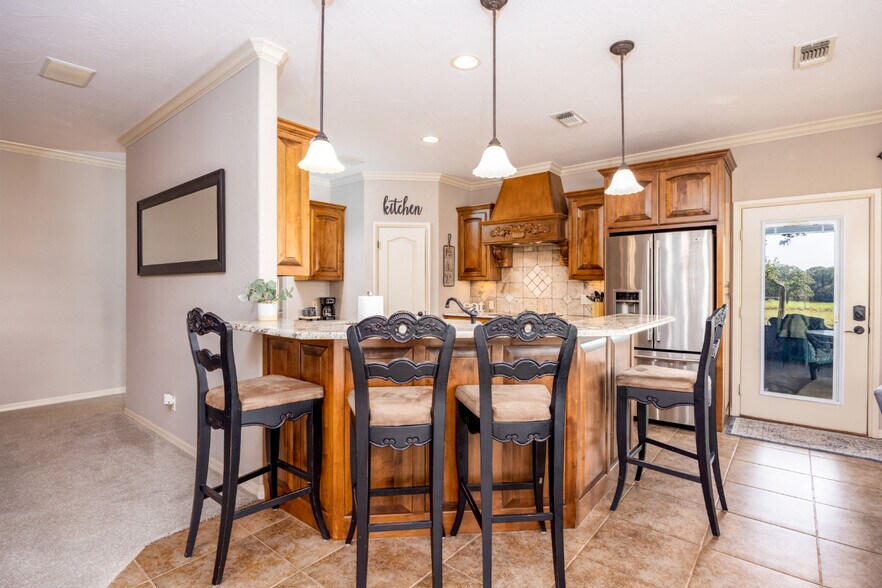 More Photos Of 12625 Sandpiper Rd, Thackerville Specialty For Sale