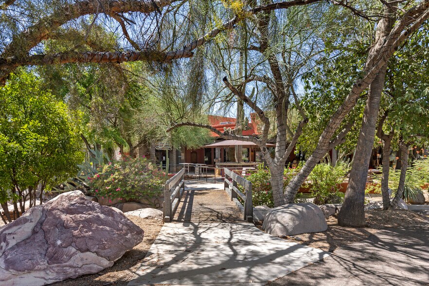 More Photos Of 6130-6142 E Cave Creek Rd, Cave Creek Unknown For Lease