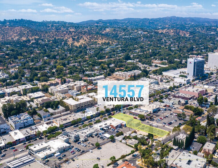 More Photos Of 14557 Ventura Blvd, Sherman Oaks Storefront For Lease