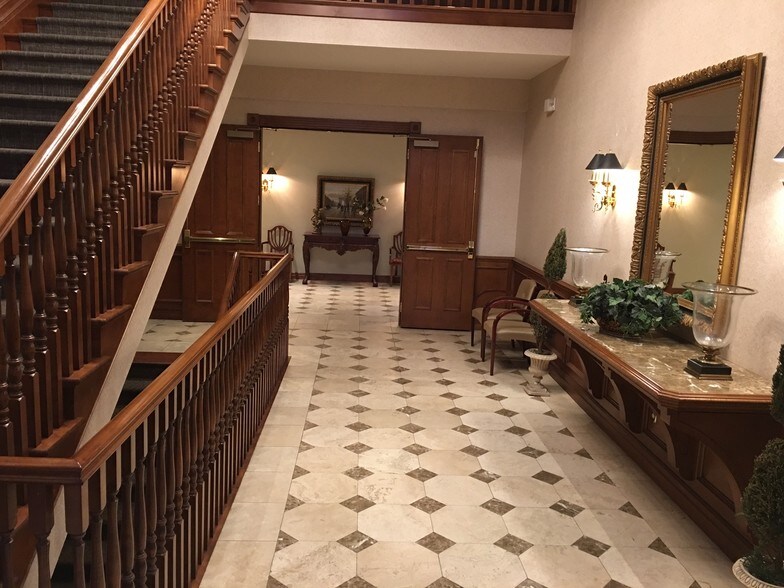 More Photos Of 3520 N University Ave, Provo Office For Sale