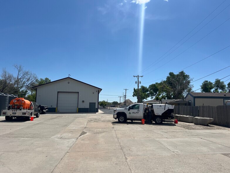 More Photos Of 3930 S US Highway 85 87, Colorado Springs Showroom For Sale