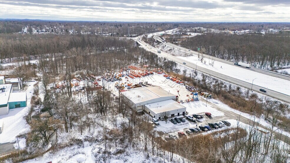 More Photos Of 63 Pixley Industrial Pky, Rochester Warehouse For Lease