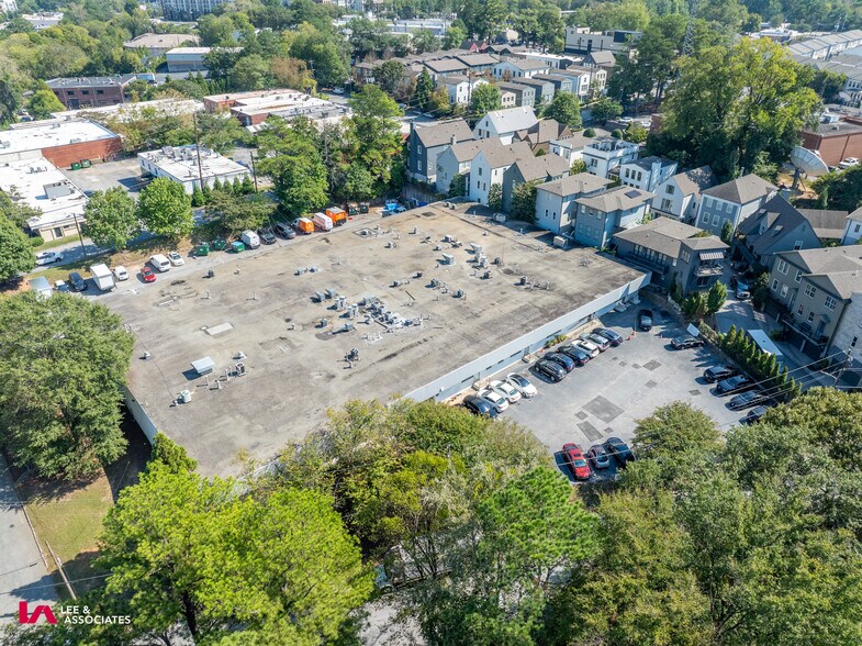 More Photos Of 729-743 Lambert Dr NE, Atlanta Light Distribution For Sale