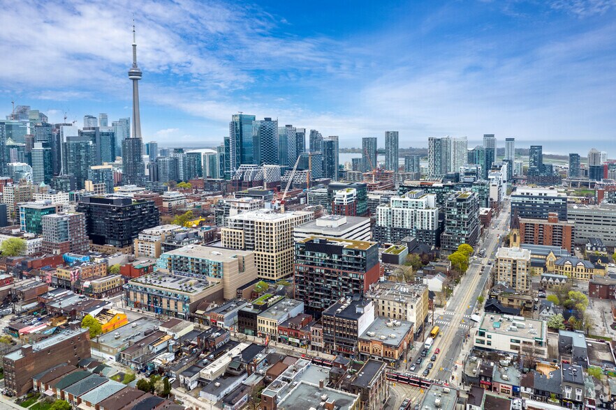 More Photos Of 639 Queen St W, Toronto Office For Lease