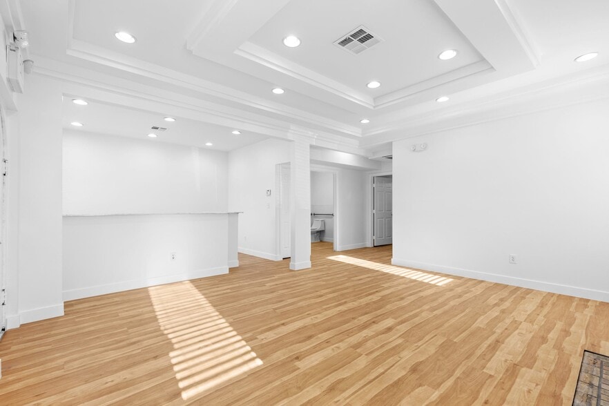 More Photos Of 310 Gass Ave, Las Vegas Unknown For Lease