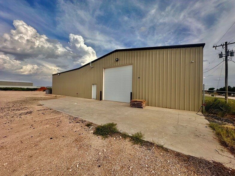 More Photos Of 113 County Road 208, Seminole Warehouse For Sale