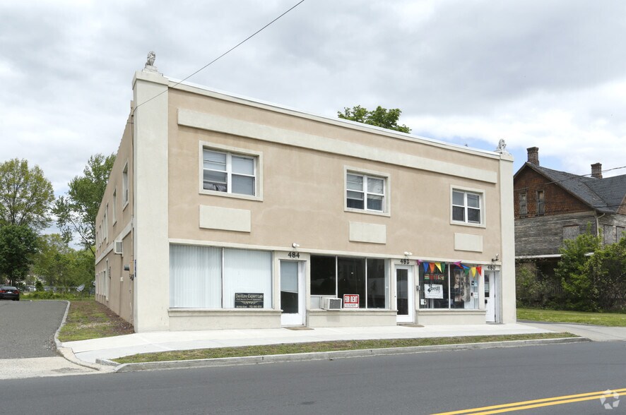 More Photos Of 480-484 Main St, Spotswood Storefront Retail Residential For Lease