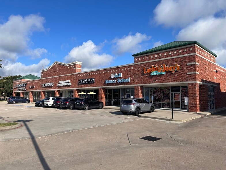 Primary Photo Of 21040 Highland Knolls Dr, Katy Storefront Retail Office For Lease