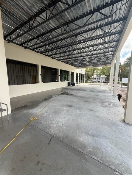 More Photos Of 27548 Old Us-41 Rd, Bonita Springs Restaurant For Lease