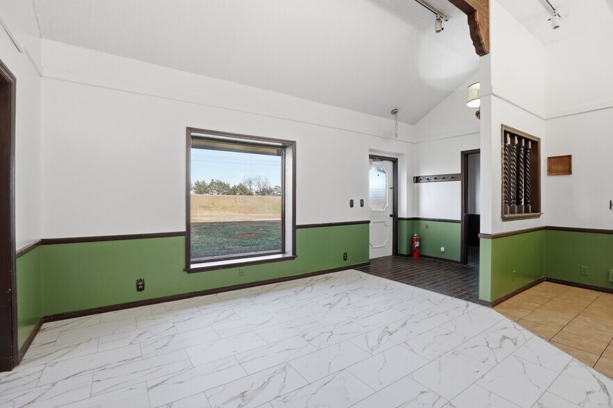 More Photos Of 4806 N Perkins Rd, Stillwater Office For Sale