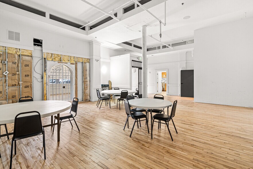 More Photos Of 209 N Main St, Pueblo Office For Lease