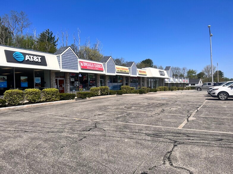 More Photos Of 18 Plaistow Rd, Plaistow Freestanding For Lease