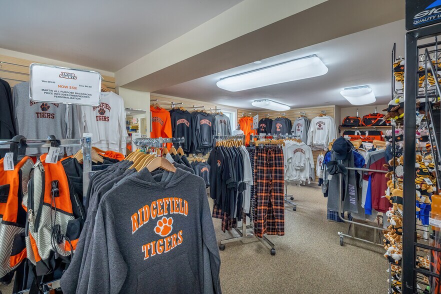 More Photos Of 27 Catoonah St, Ridgefield General Retail For Sale