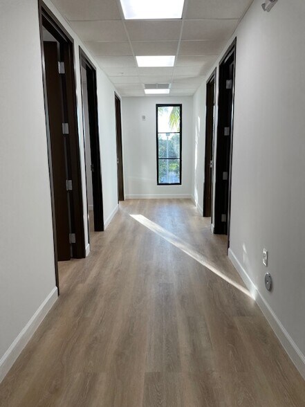 More Photos Of 4900 S University Dr, Davie Unknown For Lease