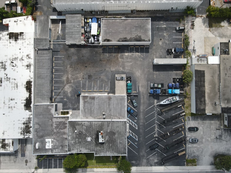 More Photos Of 950 SW 12th Ave, Pompano Beach Manufacturing For Sale
