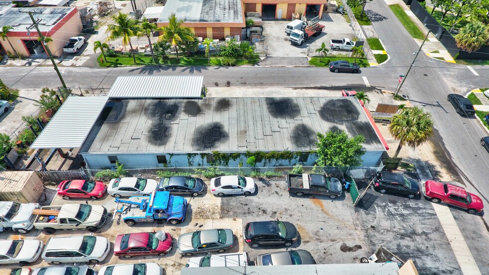 More Photos Of 502 NE 3rd St, Boynton Beach Auto Repair For Sale