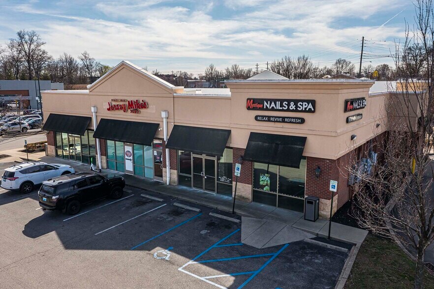 More Photos Of 3009-3021 Poplar Level Rd, Louisville Freestanding For Lease