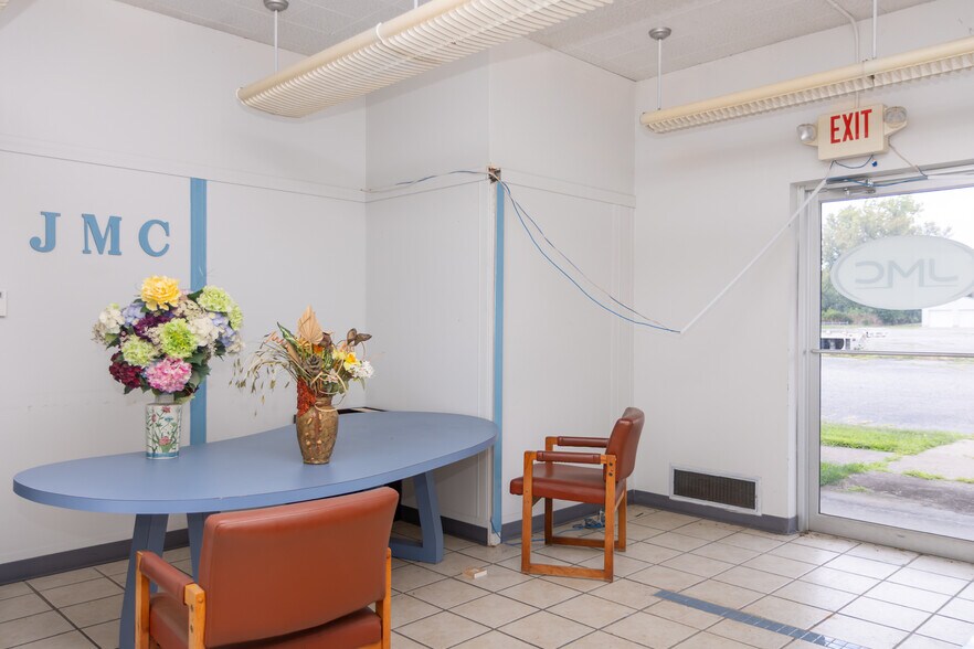 More Photos Of 801 Hazlett Ave, Wheeling Office For Sale