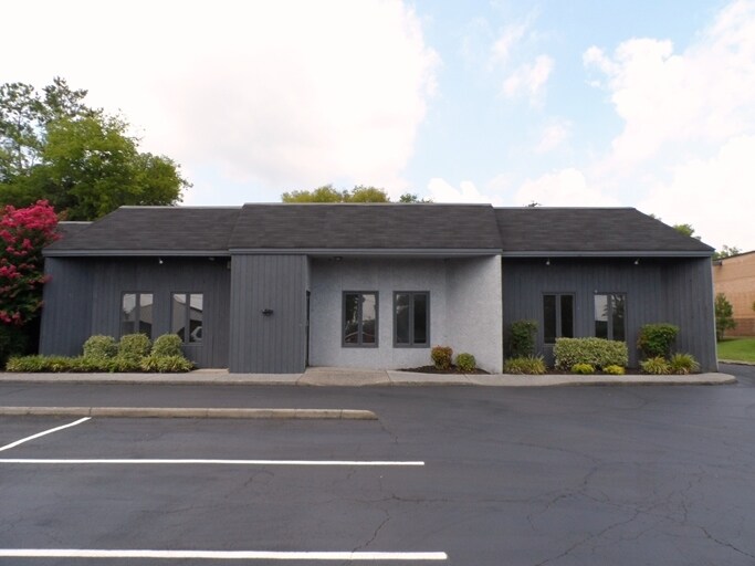 More Photos Of 313 Bluebird Dr, Goodlettsville Coworking Space