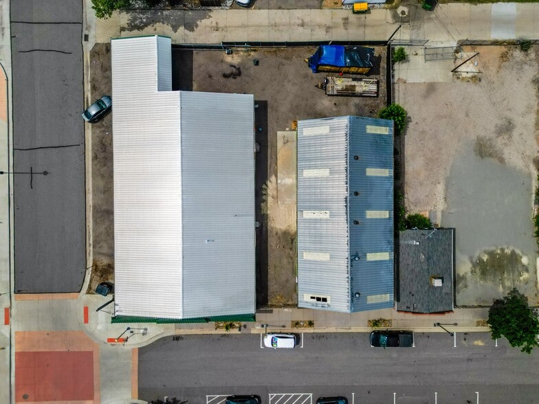 More Photos Of 2201 Lake Ave, Thornton General Retail For Sale