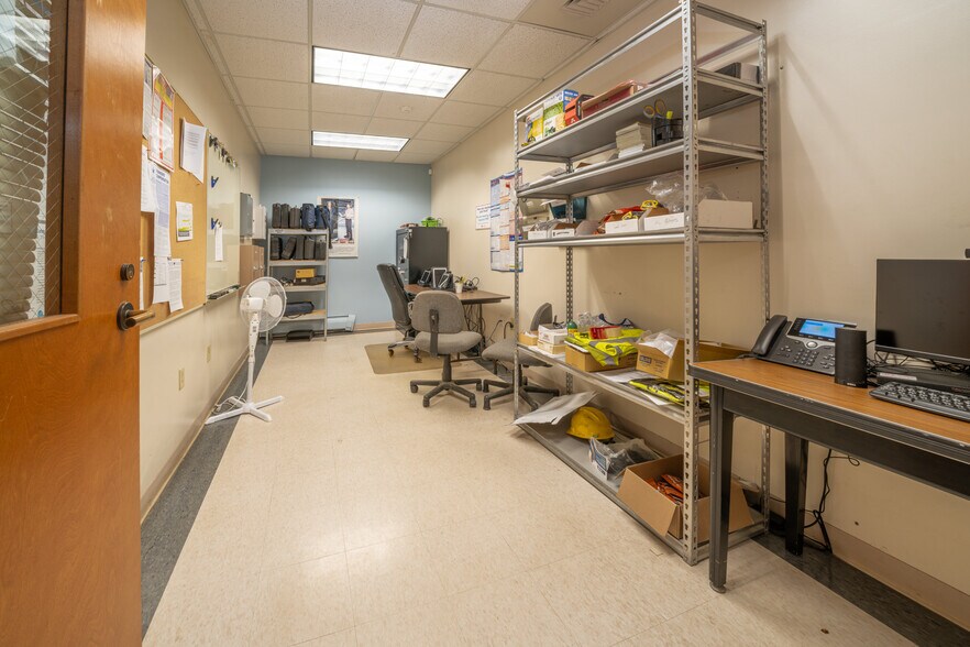 More Photos Of 11 Airport Rd, Belfast Office For Sale