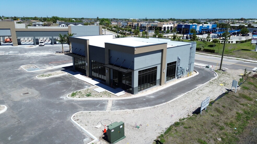 More Photos Of 1203-1211 NE Pine Island Ln, Cape Coral Unknown For Lease