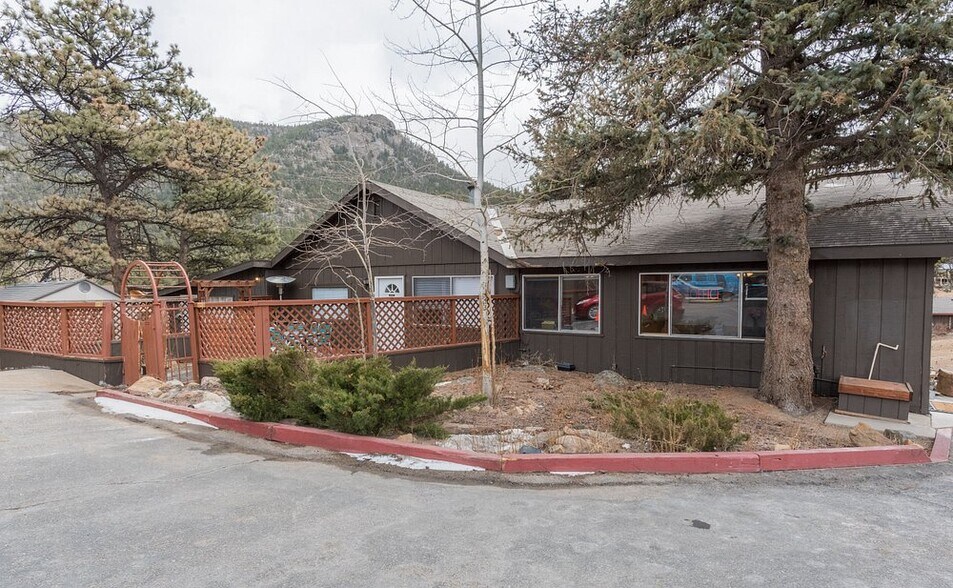 More Photos Of 710 Moraine Ave, Estes Park Hotel For Sale