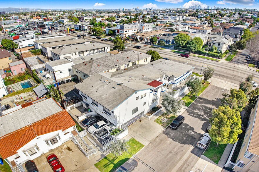 More Photos Of 1649 S La Brea Ave, Los Angeles Apartments For Sale