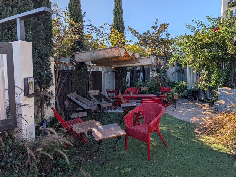 More Photos Of 4686-4696 30th St, San Diego Storefront Retail Residential For Lease