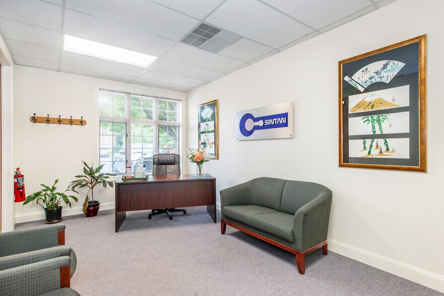 More Photos Of 372 Route 22 West, White House Station Office For Lease