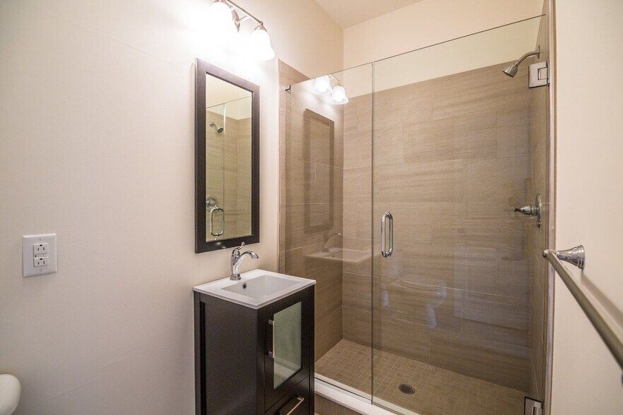 More Photos Of 411 N 34th St, Philadelphia Apartments For Sale