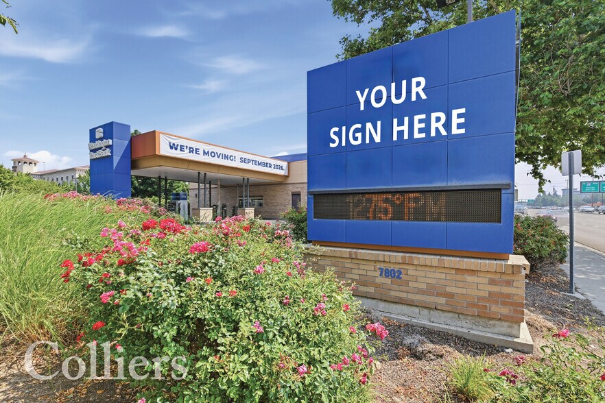 More Photos Of 7802 W Overland Rd, Boise Bank For Lease