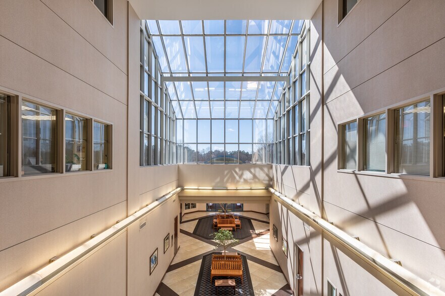 More Photos Of 1700 Tree Lane Rd, Snellville Unknown For Lease