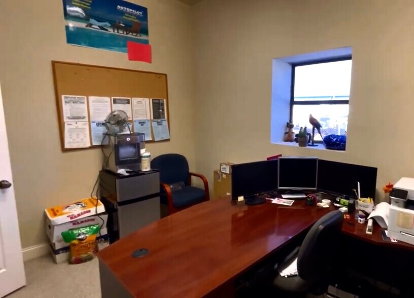 5433 Yahl St, Naples, FL 34109 Warehouse For Sale