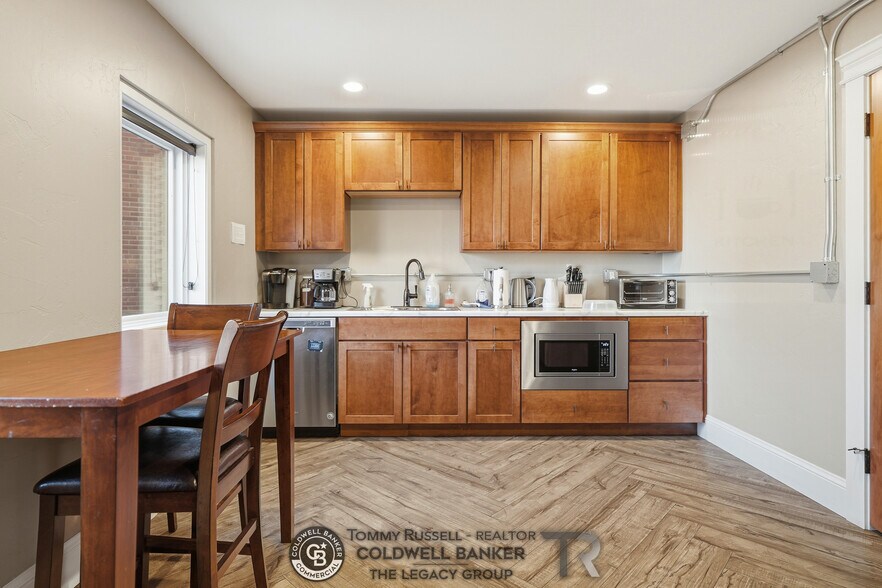 More Photos Of 259 S Center St, Casper Office For Sale