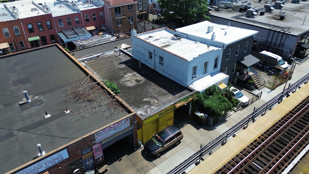More Photos Of 3431 31st St, Astoria General Retail For Sale